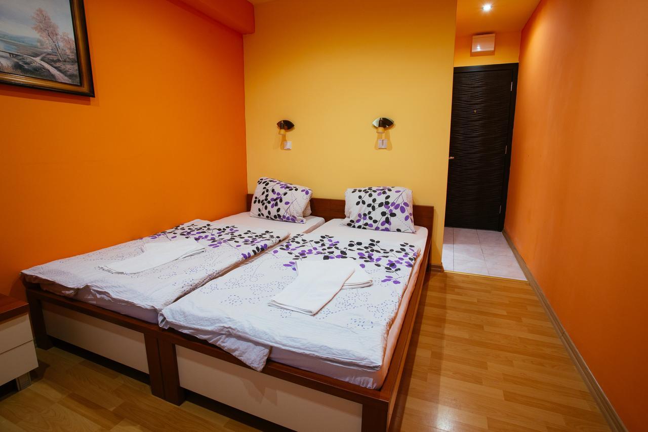 Hotel Central Sala Bagian luar foto